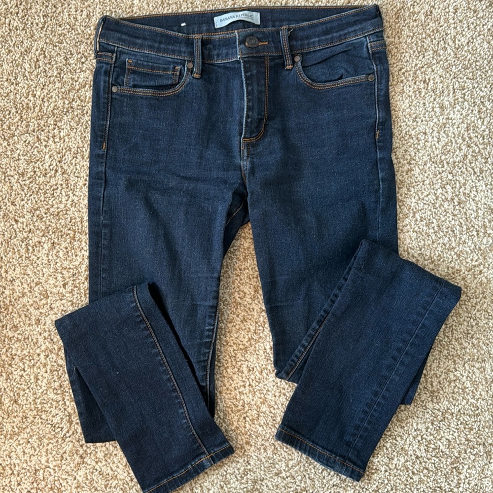 Dark wash banana republic skinny jeans